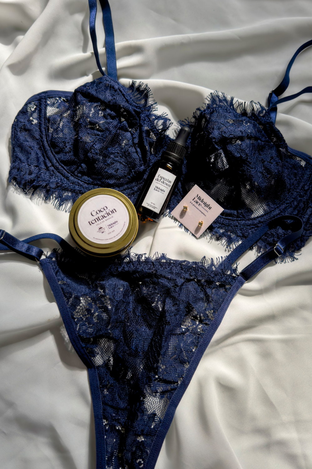 Amanda 2 piezas de lencería sexy con bordado delicado romántico y tanga para mujer