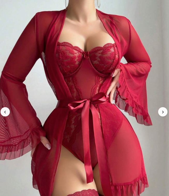 Ivanna conjunto con bata  con leotardo cuerpo completo