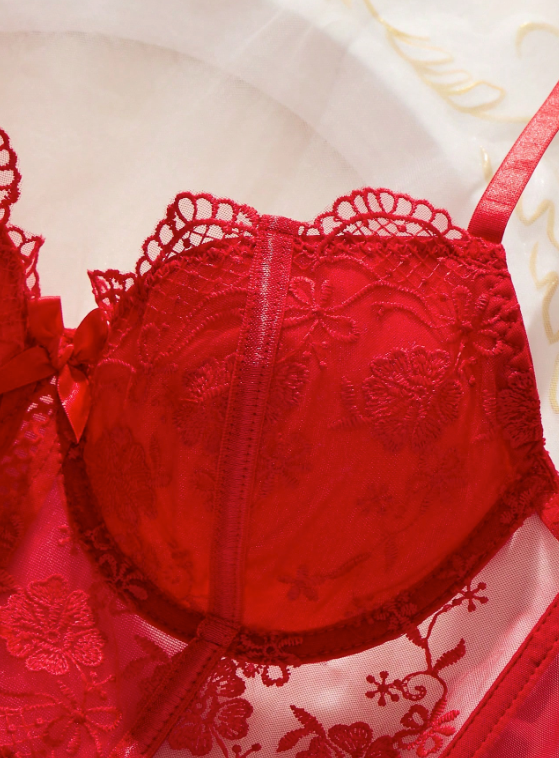 Natalia conjunto dos piezas con corset con bordado floral delicado