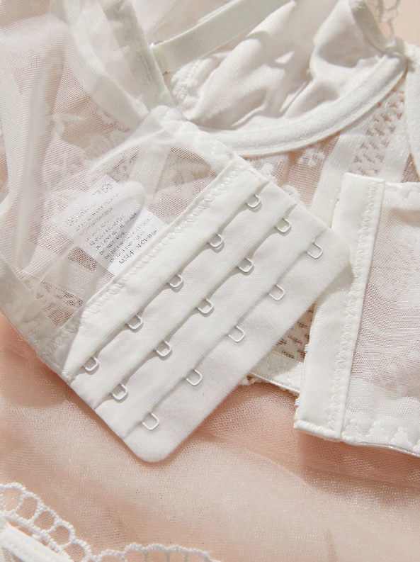 Natalia conjunto dos piezas con corset con bordado floral delicado